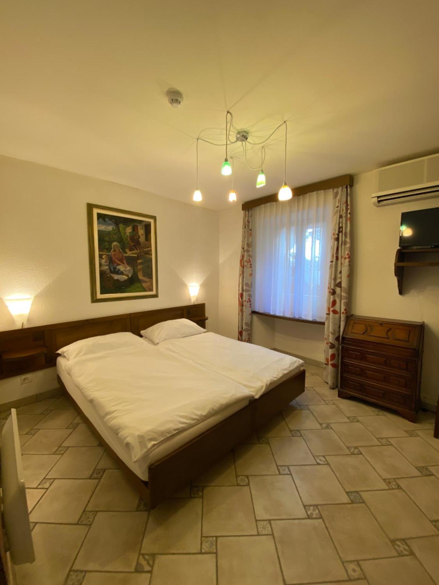 Hotel Antico Интранья Экстерьер фото